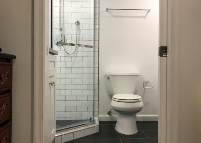 Basement Bathroom (Clarendon II) – Arlington